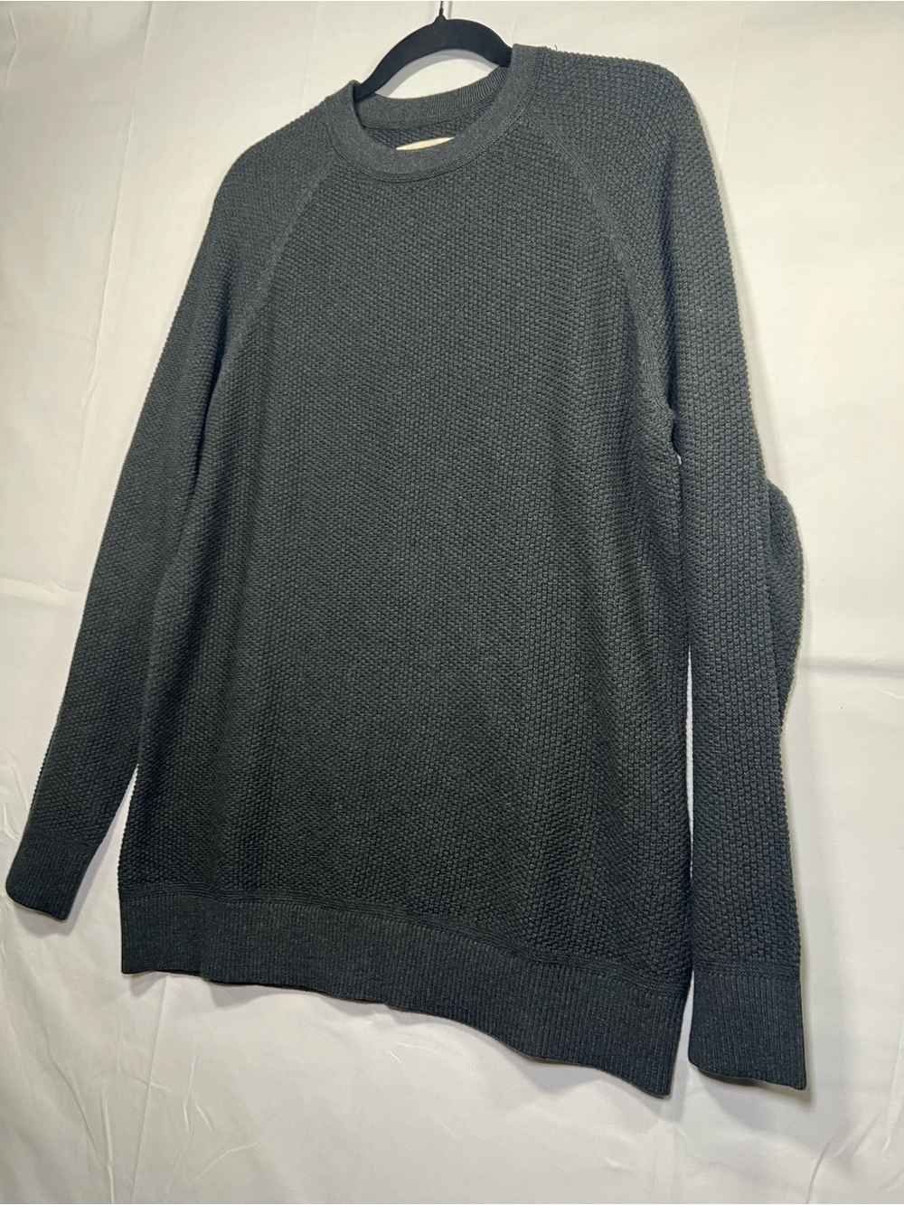 The Normal Brand Men’s Charcoal Gray Textured Crewneck Sweater Medium - Picture 3 of 9